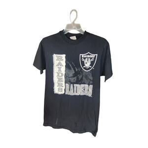 Vintage 90s Raiders T men's large